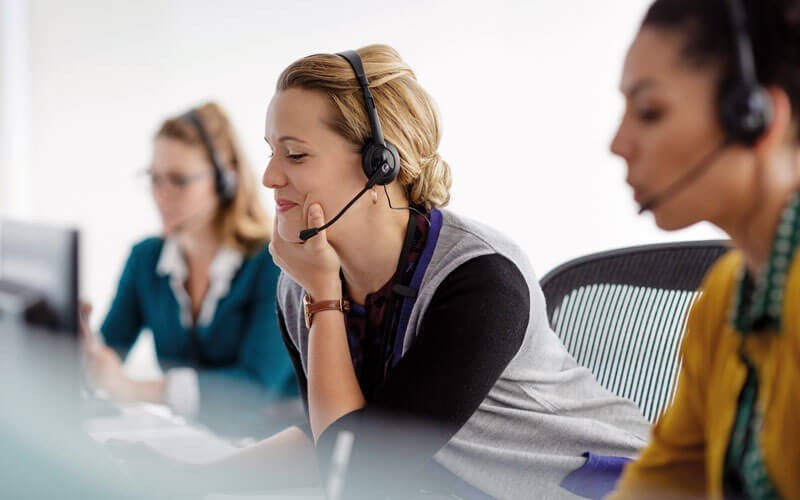 Team on headset, call centre support