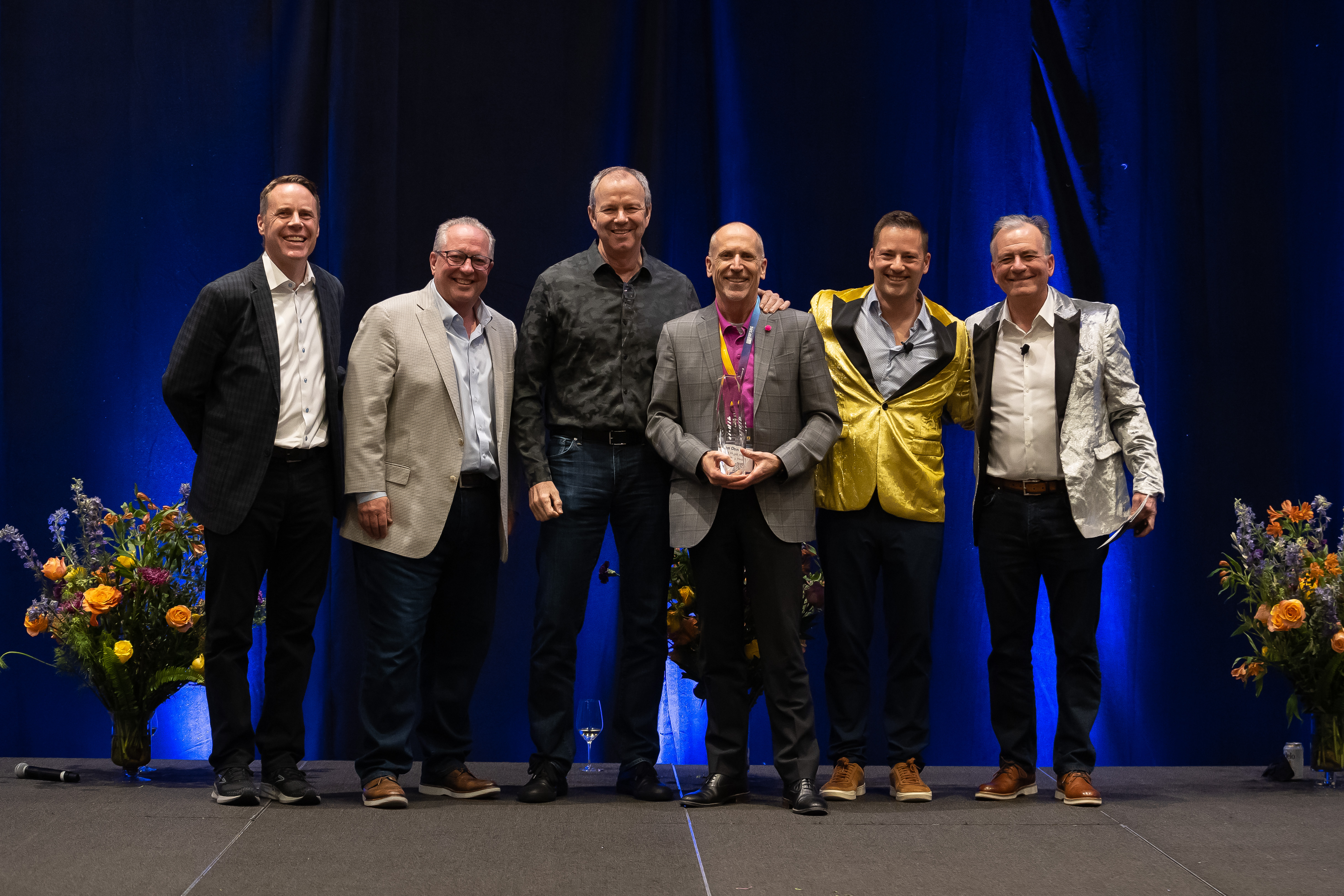 John Dathan and teammates receiving Cradlepoint Partner of the Year award