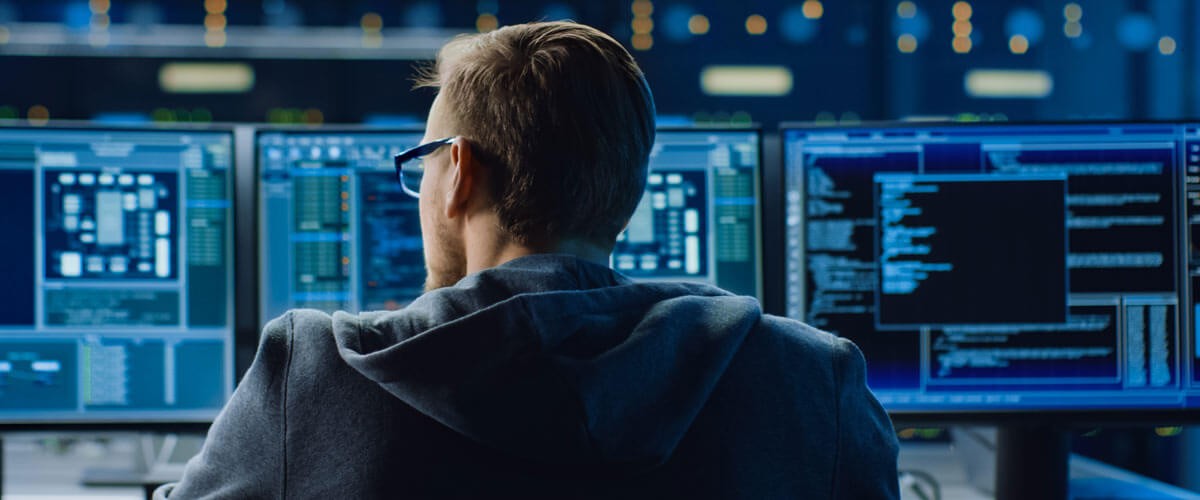 From foundation to transformation, the right platforms, tools and partnerships can help you build a cloud strategy that improves agility and drives innovation. Public cloud Multicloud Multicloud strategy Cloud innovation Cloud strategy