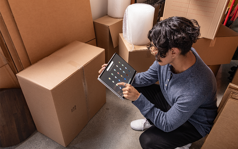 Mobile, front-line workers need lightweight, durable and long-lasting devices Woman using a tablet