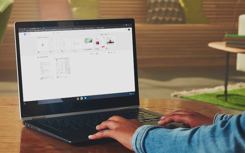 Create and edit documents in your browser. A man working on his laptop