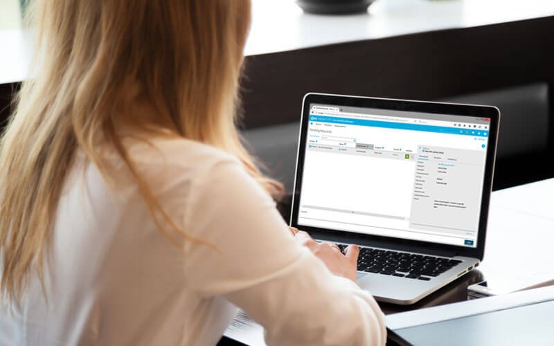 Quest identity governance identity management software Woman using Quest identity governance identity management software